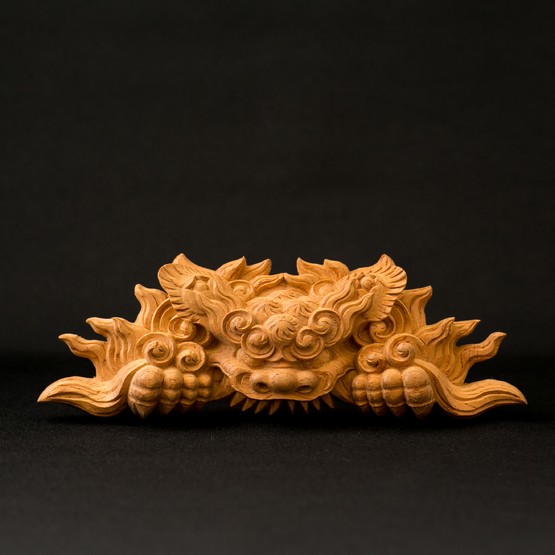 獅噛 -木彫-